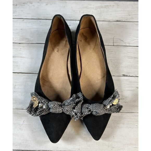 ALL BLACK Women’s 39 US 8 Flat Shoes Point Toe Fabric Bow Embellished Charms - Picture 4 of 12